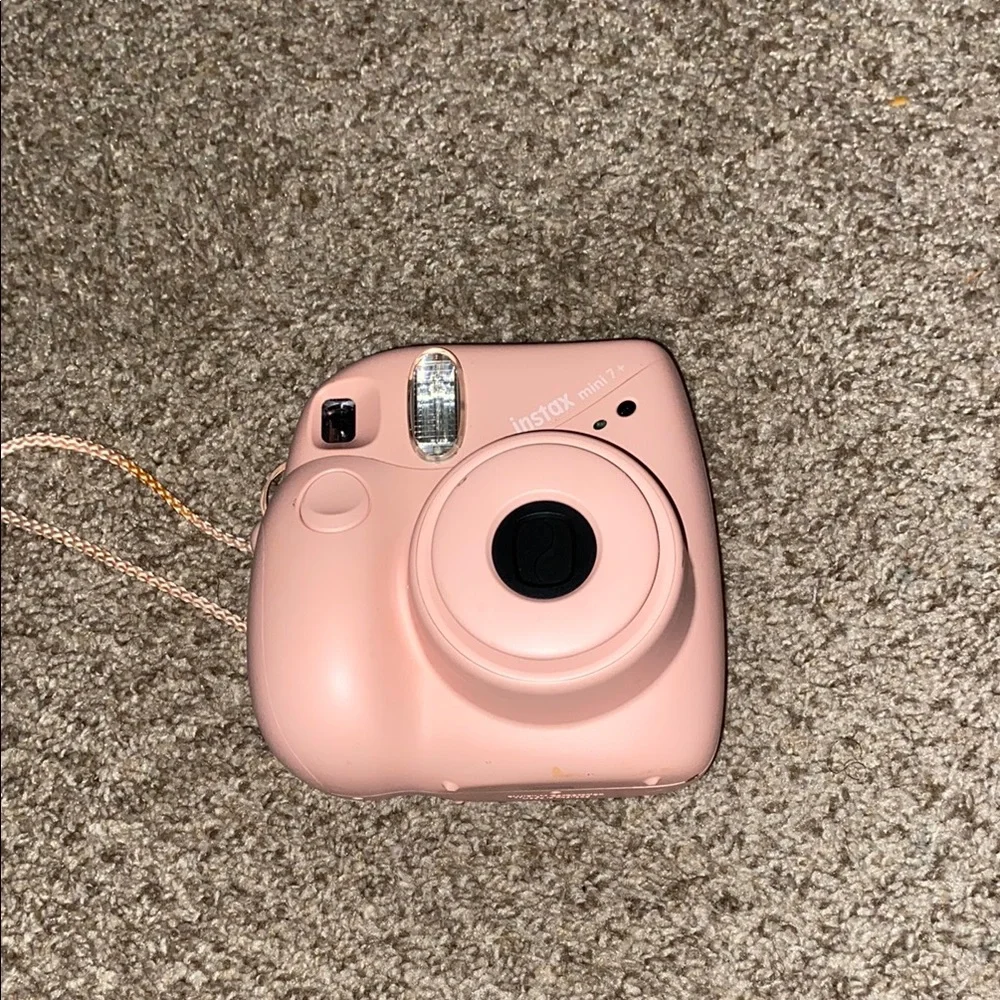 Fujifilm Instax Mini 7+ Pink Instant Camera